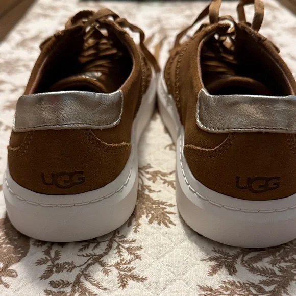 UGG Women’s Brown Sneakers - Picture 2 of 5